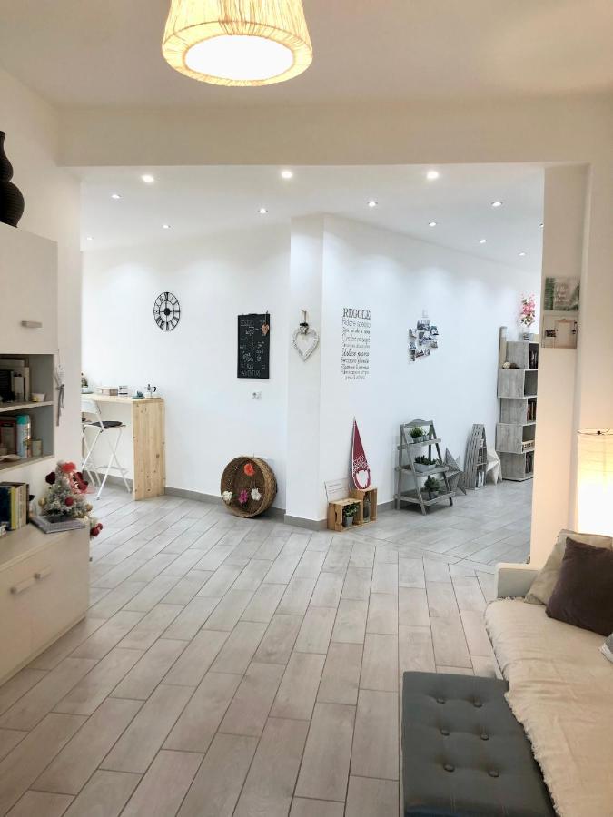 La Terrazza Del Sole Apartman Róma Kültér fotó