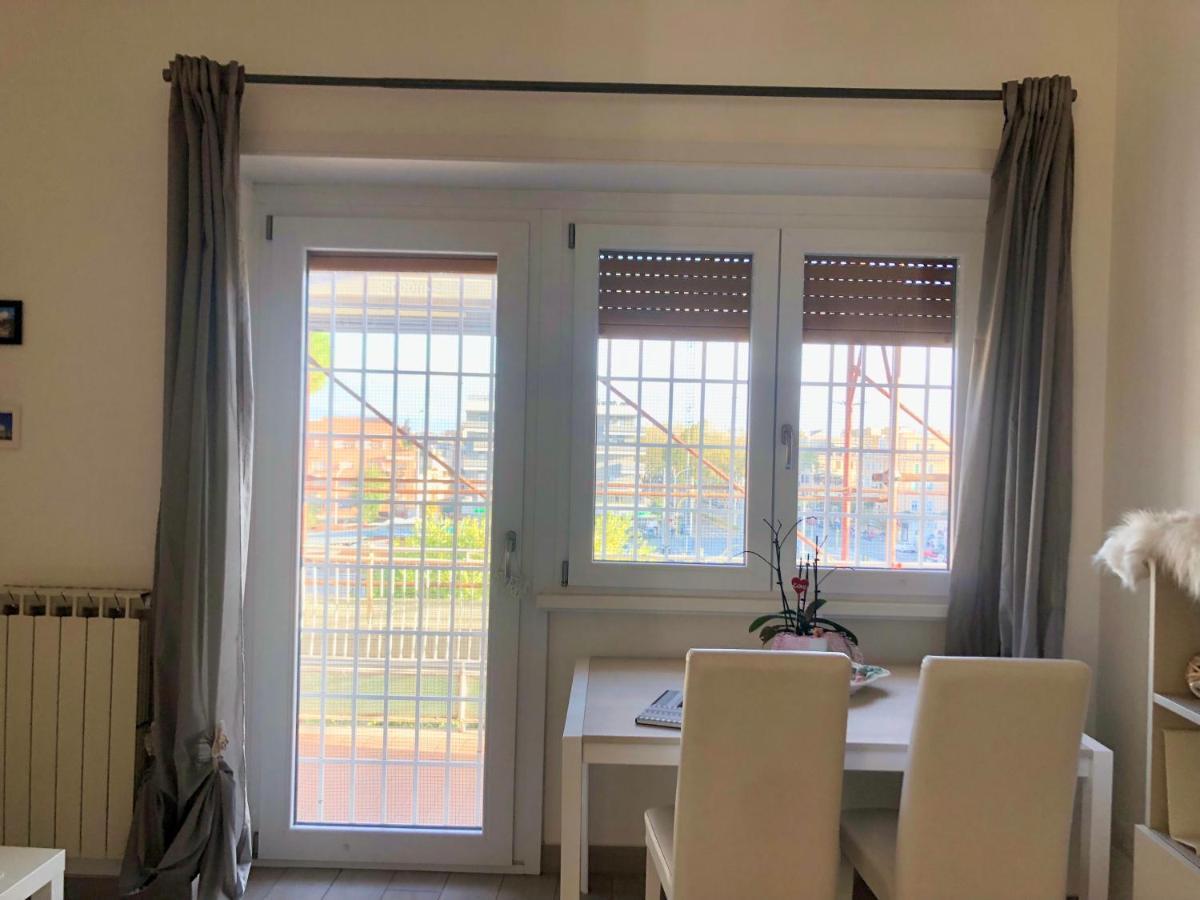 La Terrazza Del Sole Apartman Róma Kültér fotó