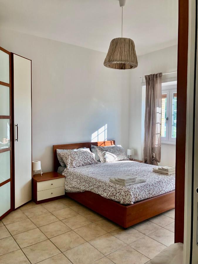 La Terrazza Del Sole Apartman Róma Kültér fotó